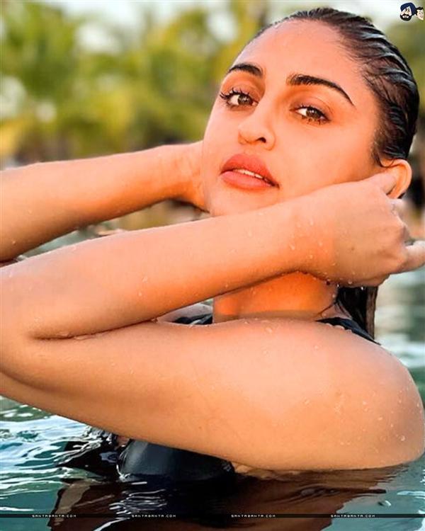 Krystle D`Souza